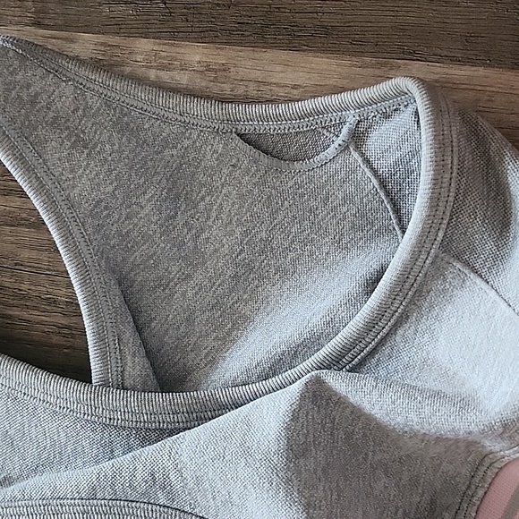 Gymshark Flex Sports Bra | XS | Pink/Grey - Picture 6 of 7